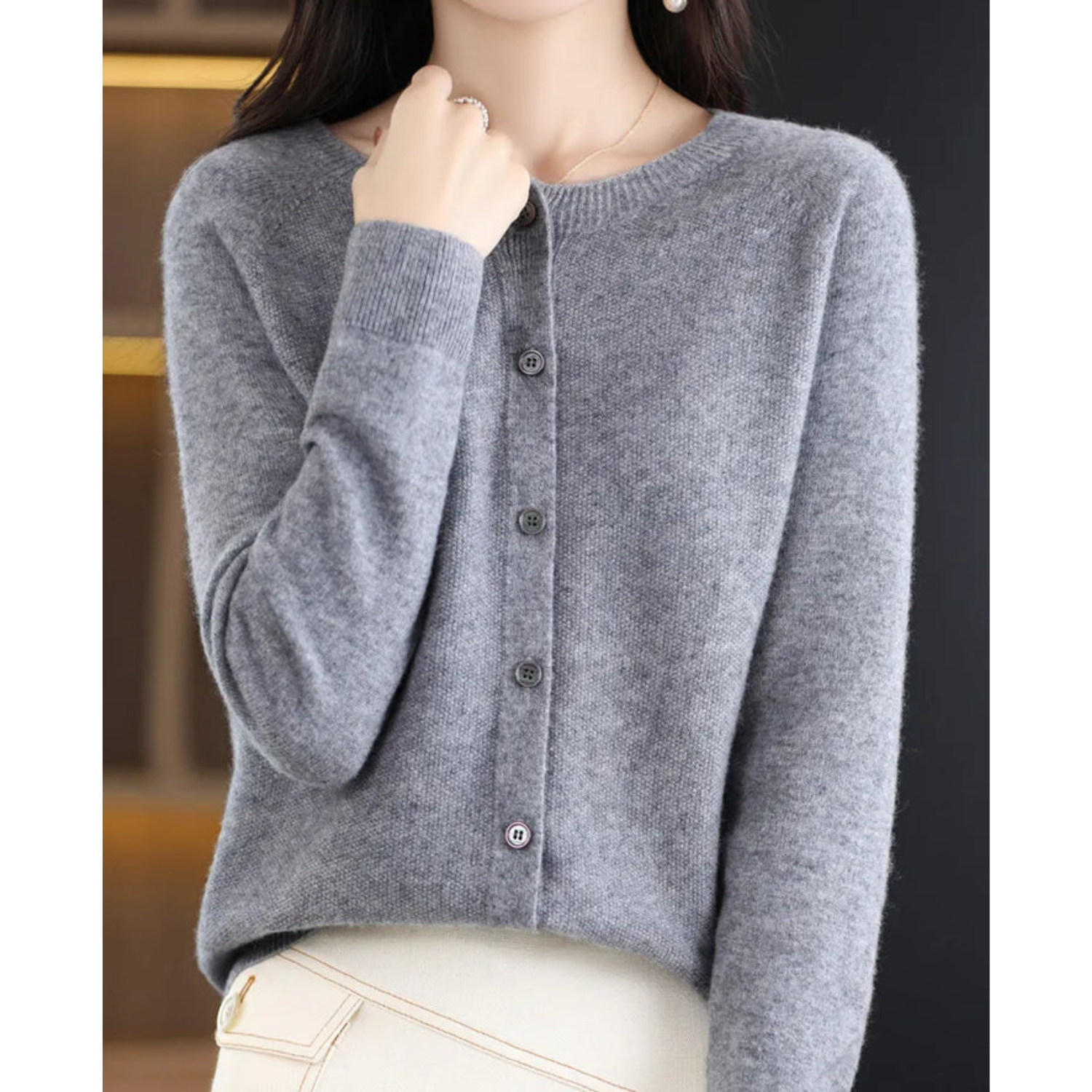 Aurelia - Elegant and Soft Crew Neck Cardigan for Women