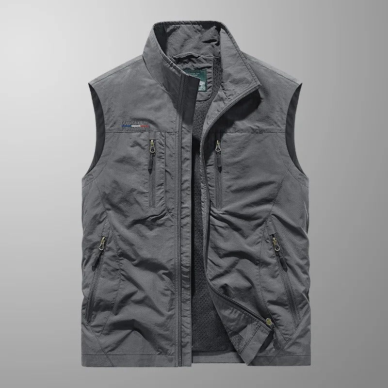 Men's Zip-up Bodywarmer With A Stand-up Collar – A Practical Vest For Fall, Everyday Wear, Leisure, And Outdoor Activities