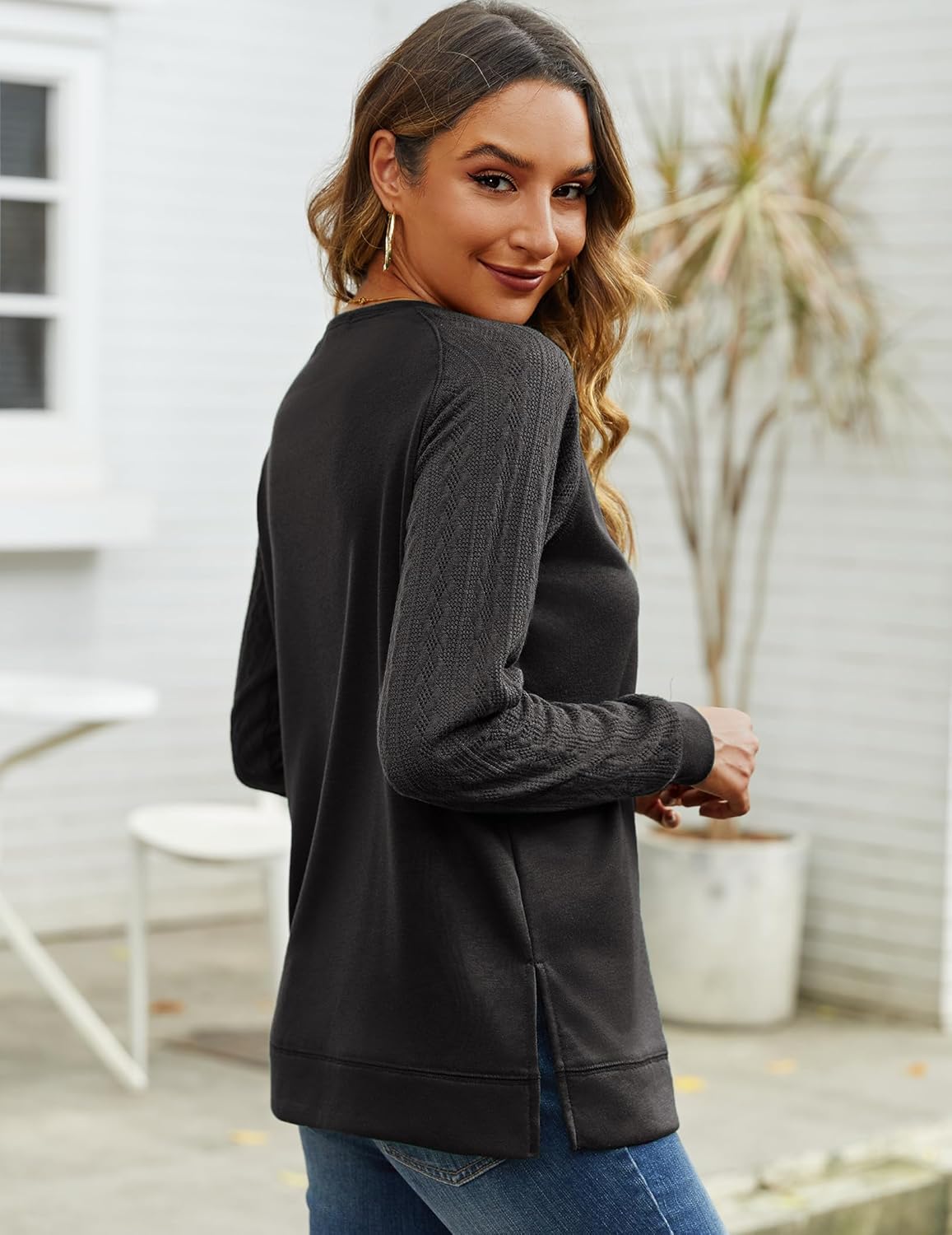 Pellegrina – Lightweight Women's Sweatshirt with Crafted Sleeves