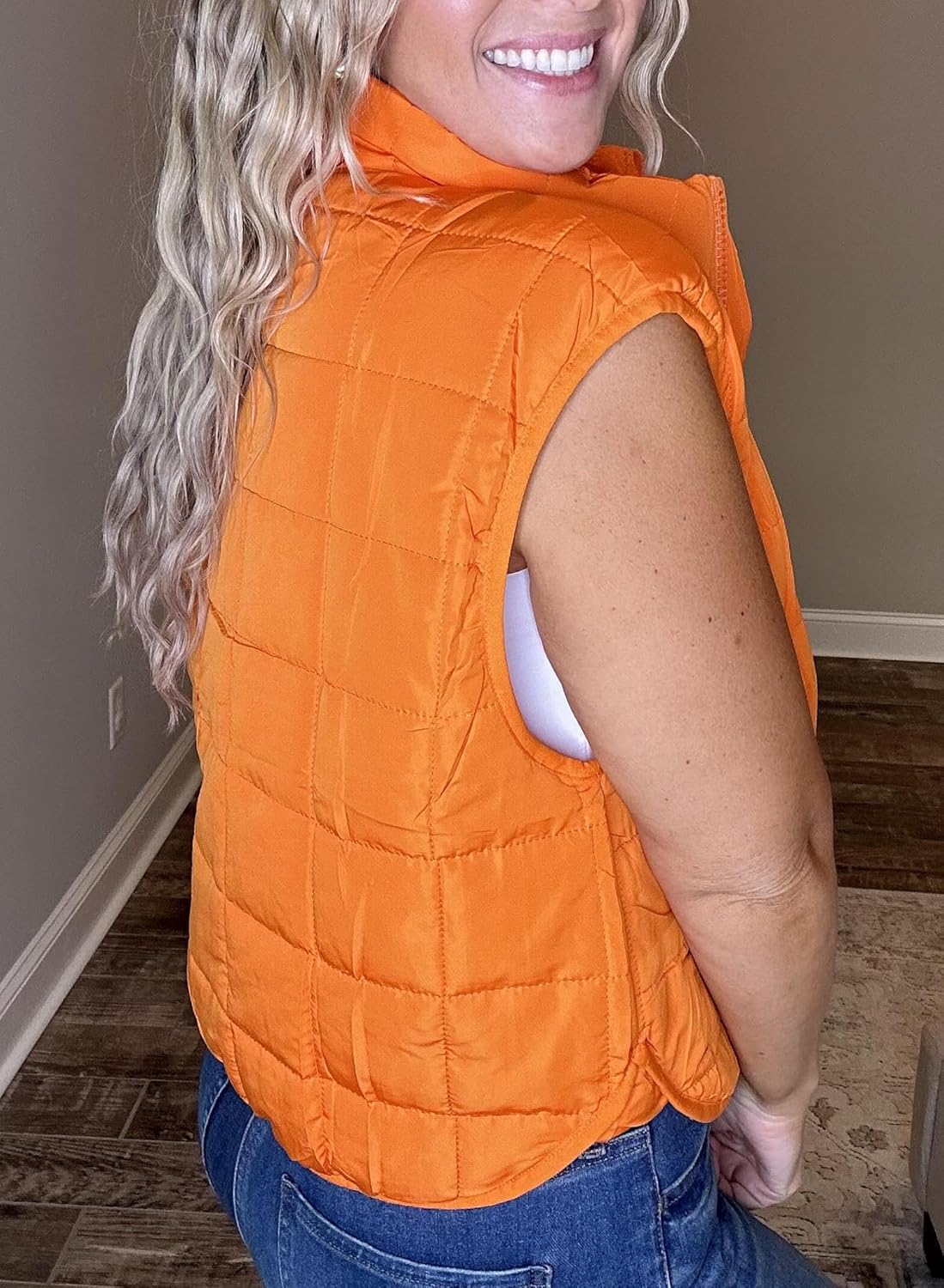 Pulentia – Women's Padded Gilet with Elegant Zip