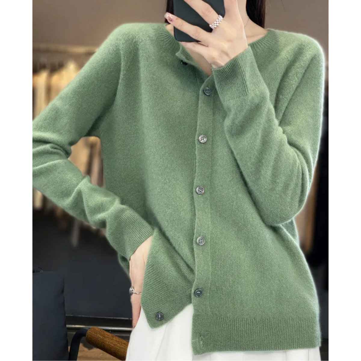 Women's Merino Wool and Cashmere Cardigan - Elegant O-Neck Winter Knit Layering Cardigan