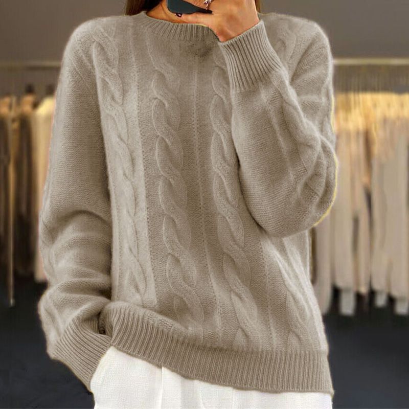 Brunella – Comfortable, Warm and Elegant Women's Sweater
