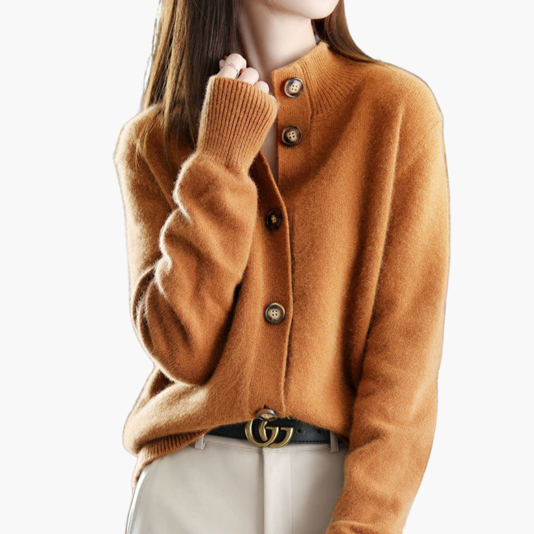 Hilda - Soft Women's Cardigan with Elegant Buttons