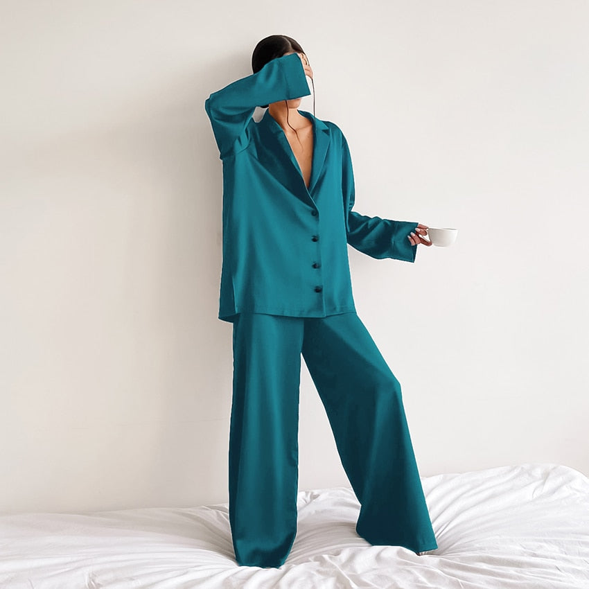 Pietra - Elegant Plus Size Pyjama Set