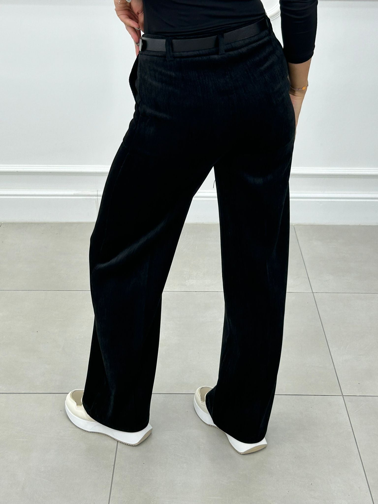 Nencia - Velvet Charm Co-ord