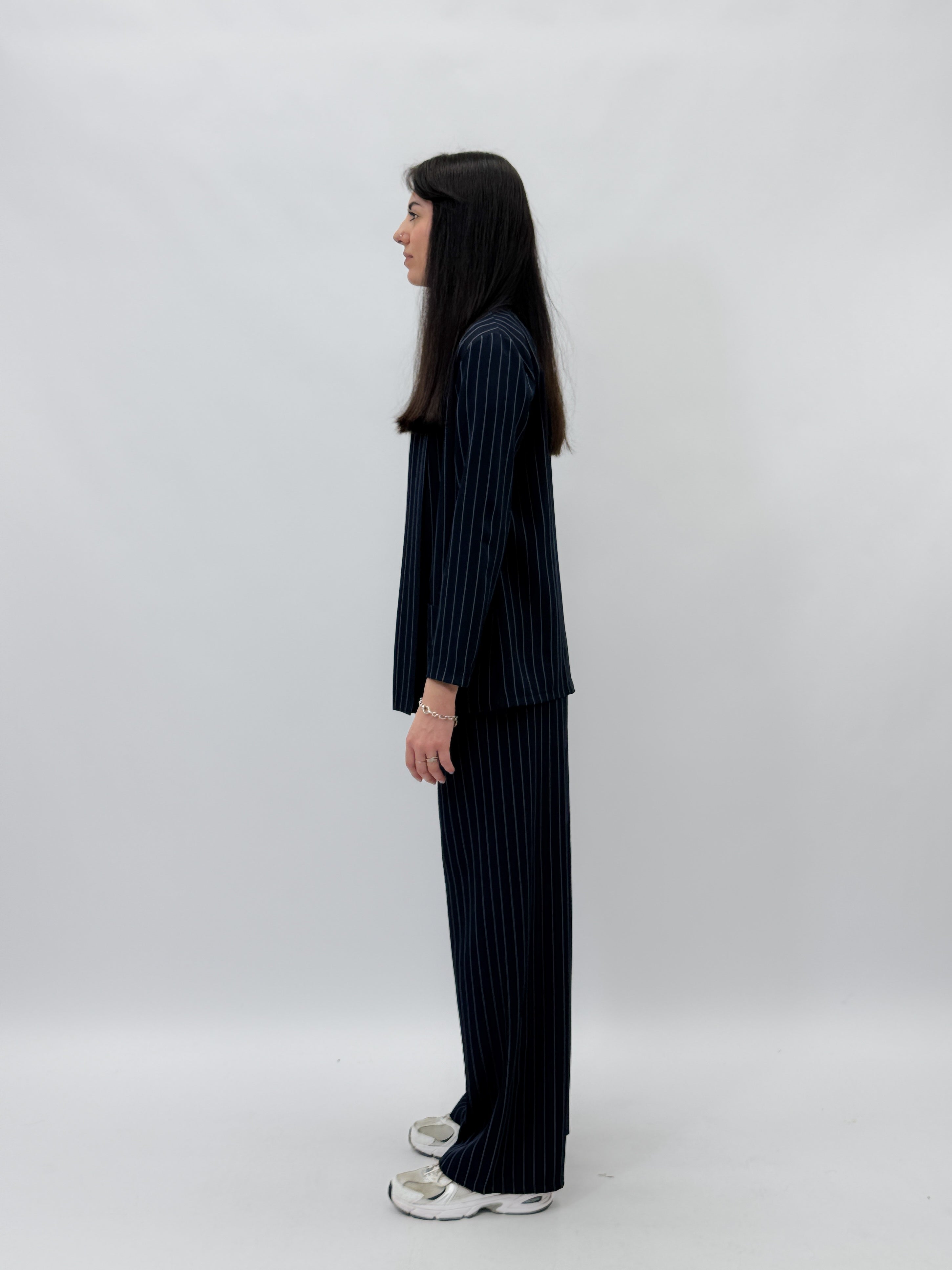 Karmen - Elegant Women's Jacket and Trousers Set