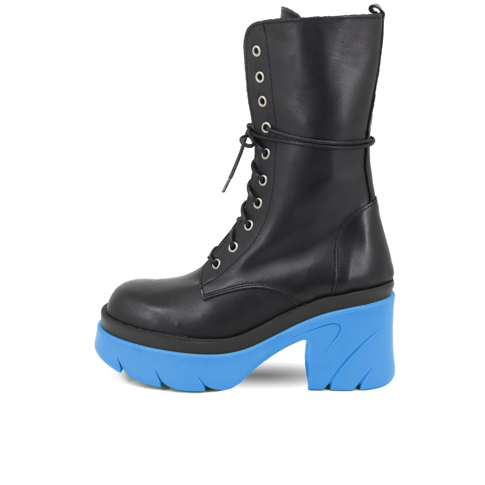 Luisa - Elegant Women's Boots with Modern Design