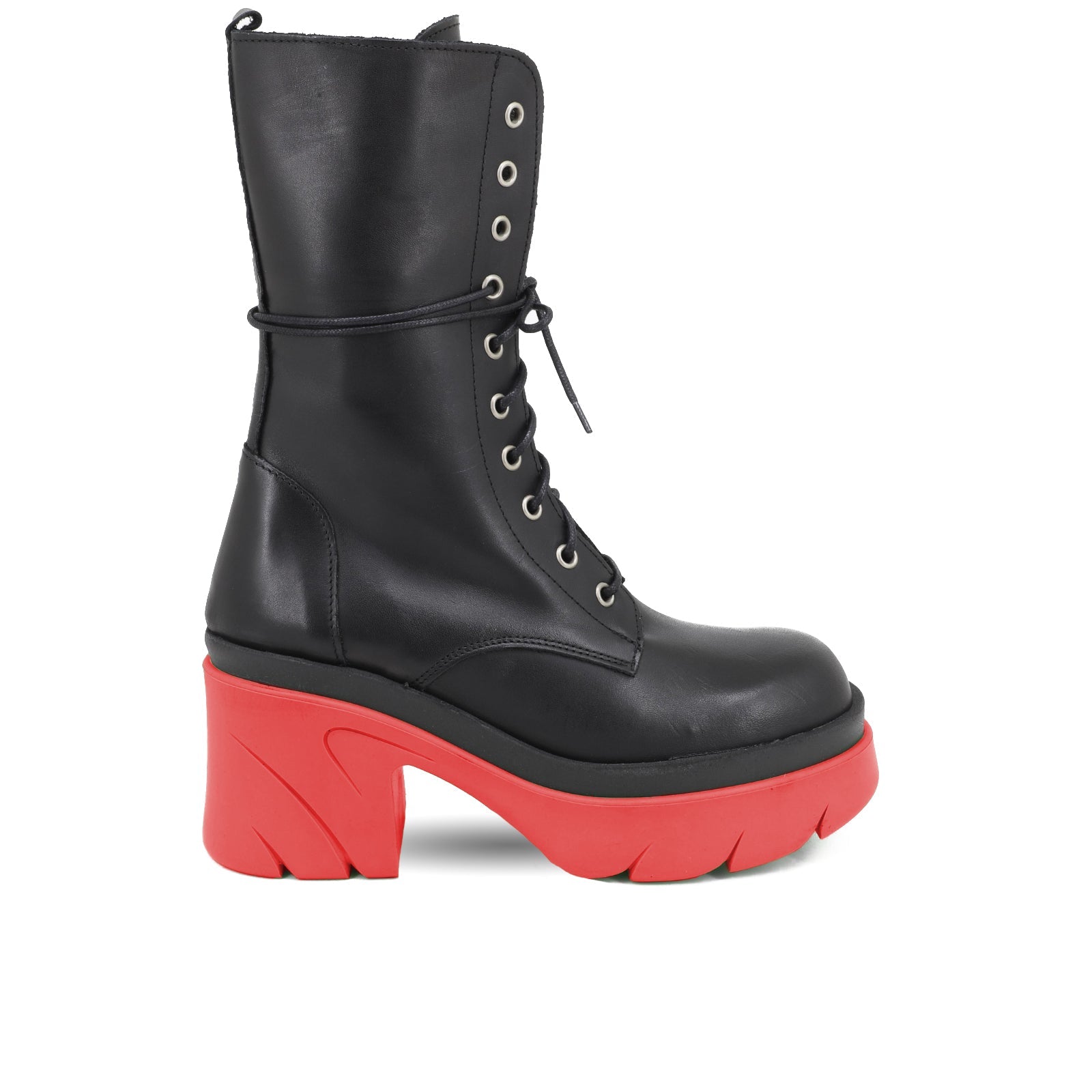 Luisa - Elegant Women's Boots with Modern Design