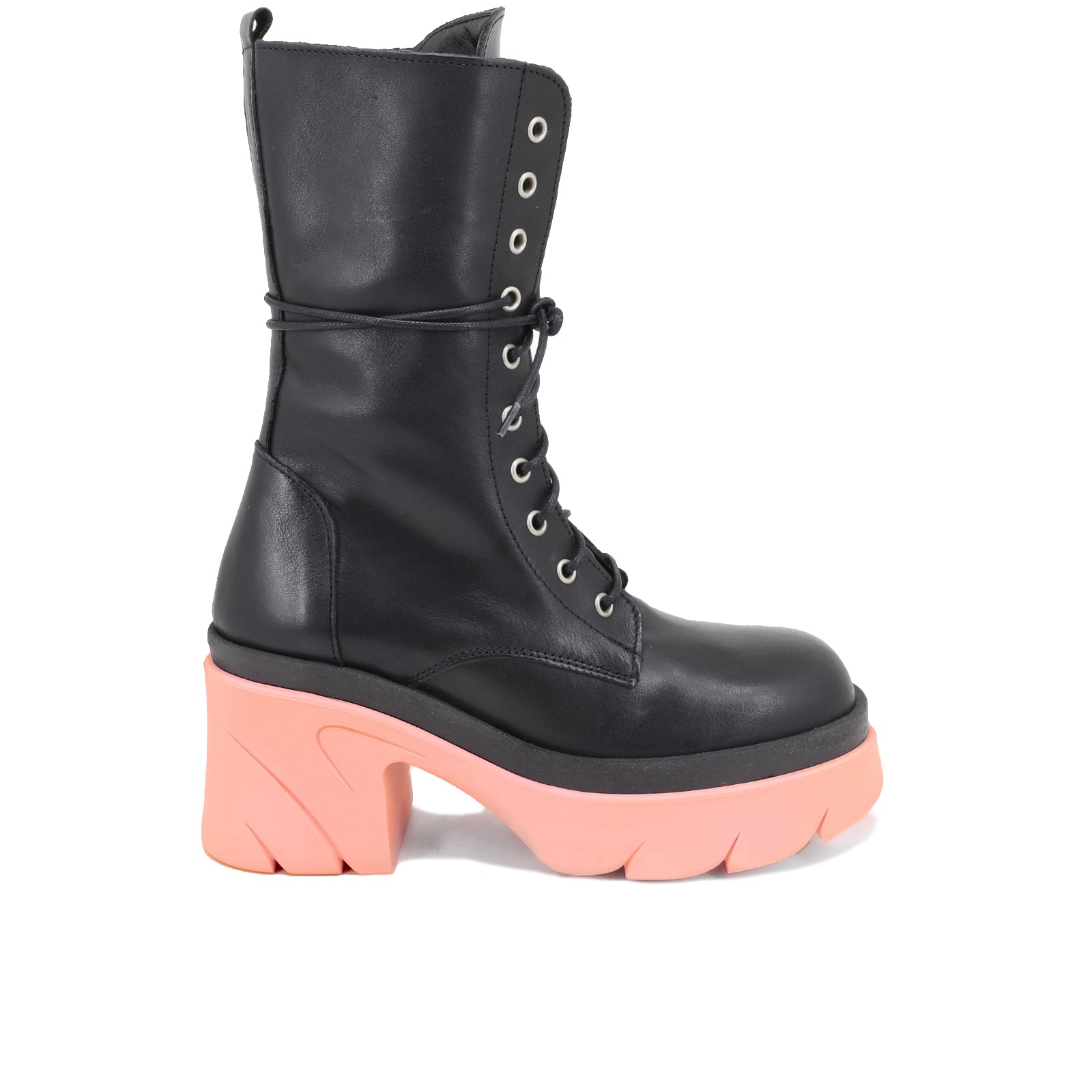 Luisa - Elegant Women's Boots with Modern Design