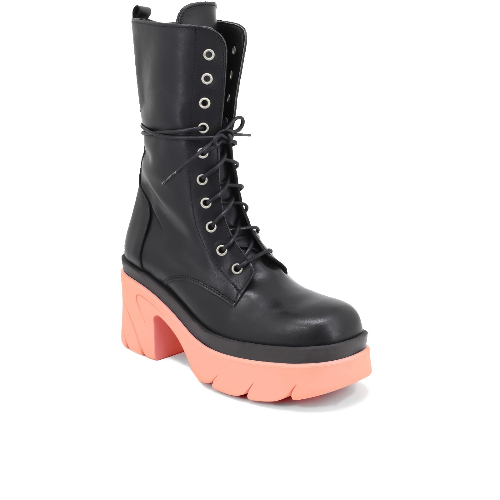 Luisa - Elegant Women's Boots with Modern Design