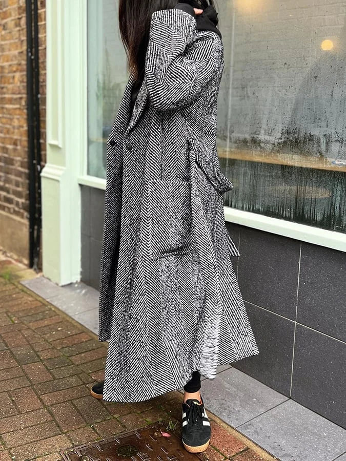 Elsa - Elegant Herringbone Coat