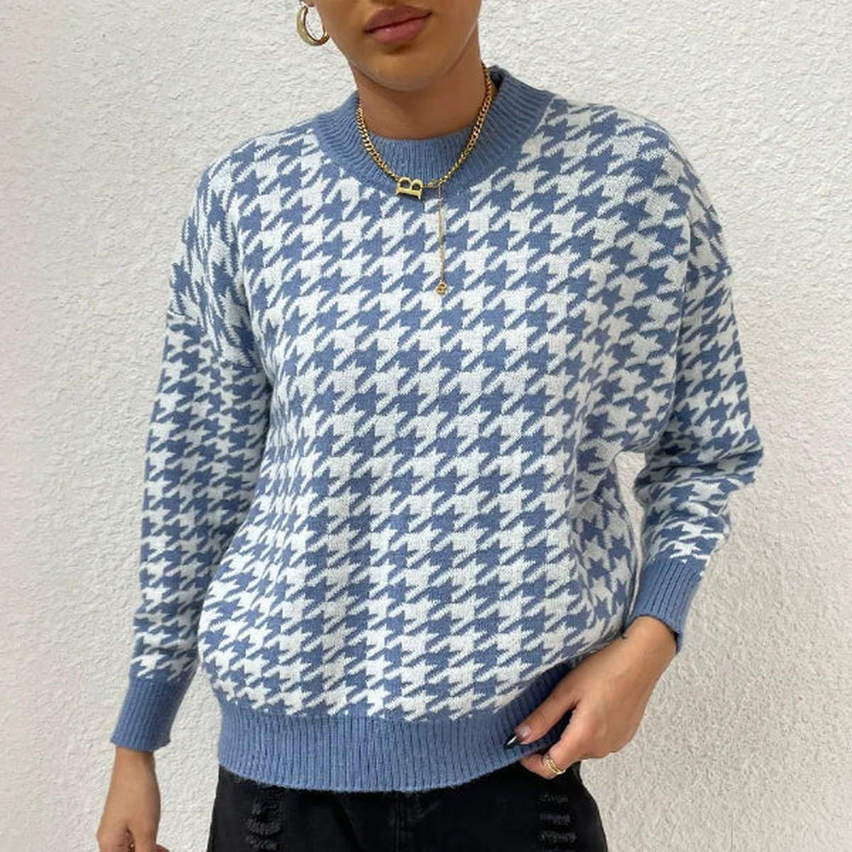 Tamia – Houndstooth Sweater with Wide Fit
