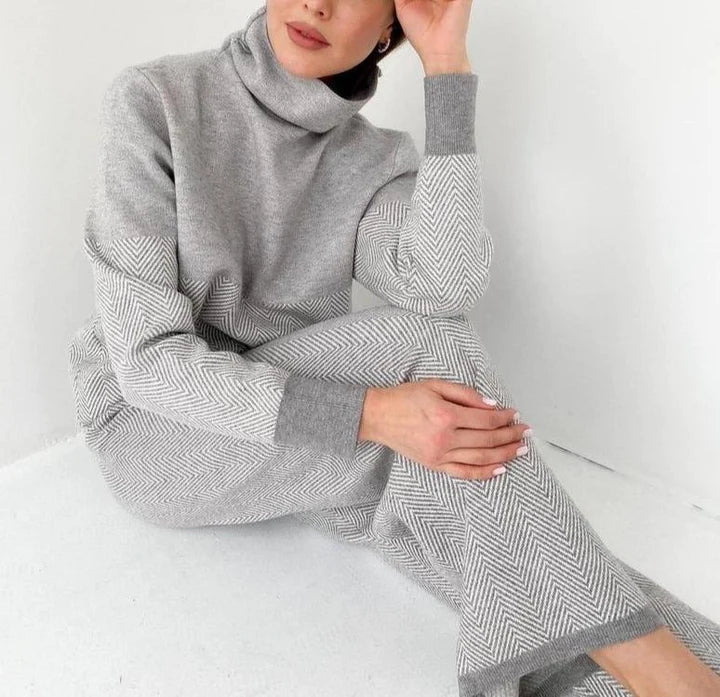 Nannina - Women's Elegant High Neck Grey Loungewear Set