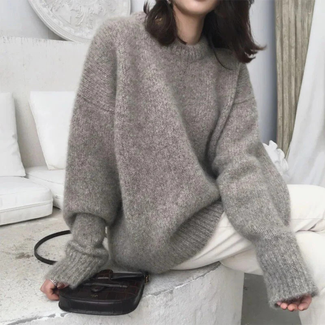 Nayra – Soft and Wraparound Oversized Sweater