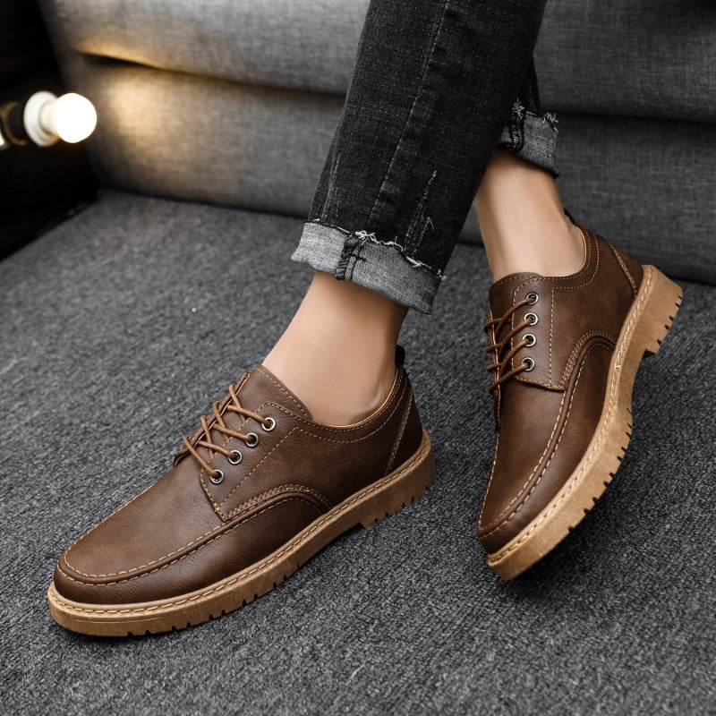 Men's Derby Shoes With Laces, Moc-toe Stitching, And A Sturdy Sole—versatile Shoes For Everyday Wear And Smart-casual Style