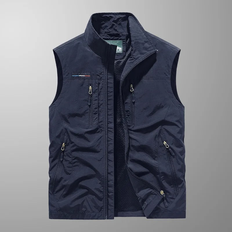 Men's Zip-up Bodywarmer With A Stand-up Collar – A Practical Vest For Fall, Everyday Wear, Leisure, And Outdoor Activities
