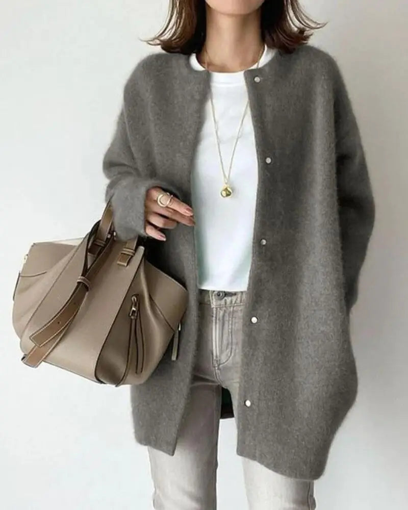 Women's Wool Cardigan With A Lightweight Yet Warm Feel – A Stylish Knit Piece For Everyday Wear, Work, And Smart-casual Looks