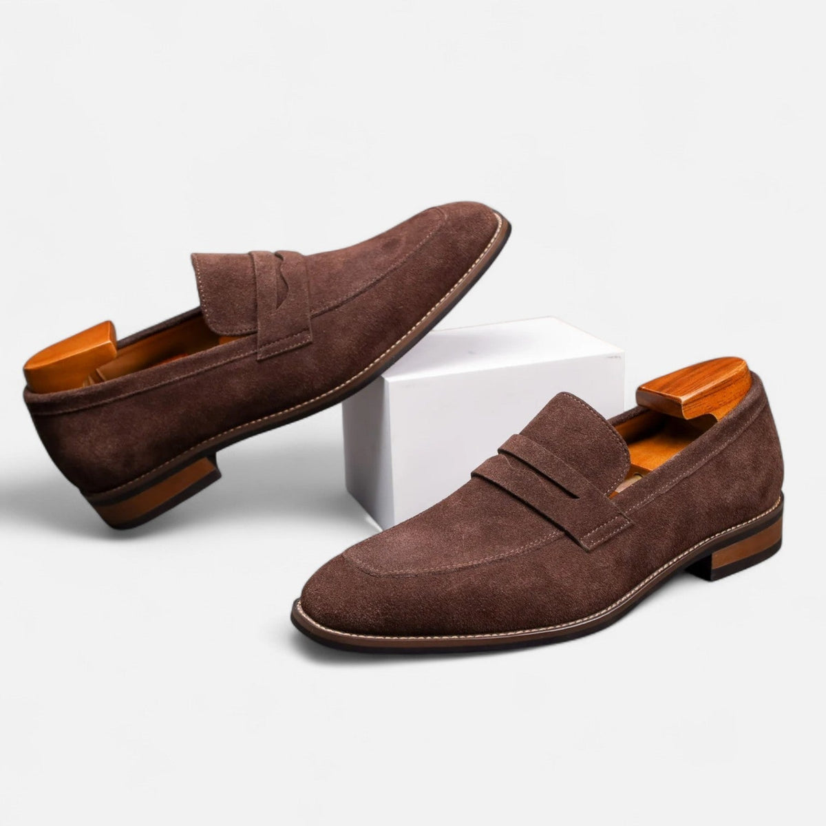 Men's Suede Loafers With Penny Detail – Classic Slip-on Shoes For The Office, Everyday Wear, Parties, And Smart-casual Style