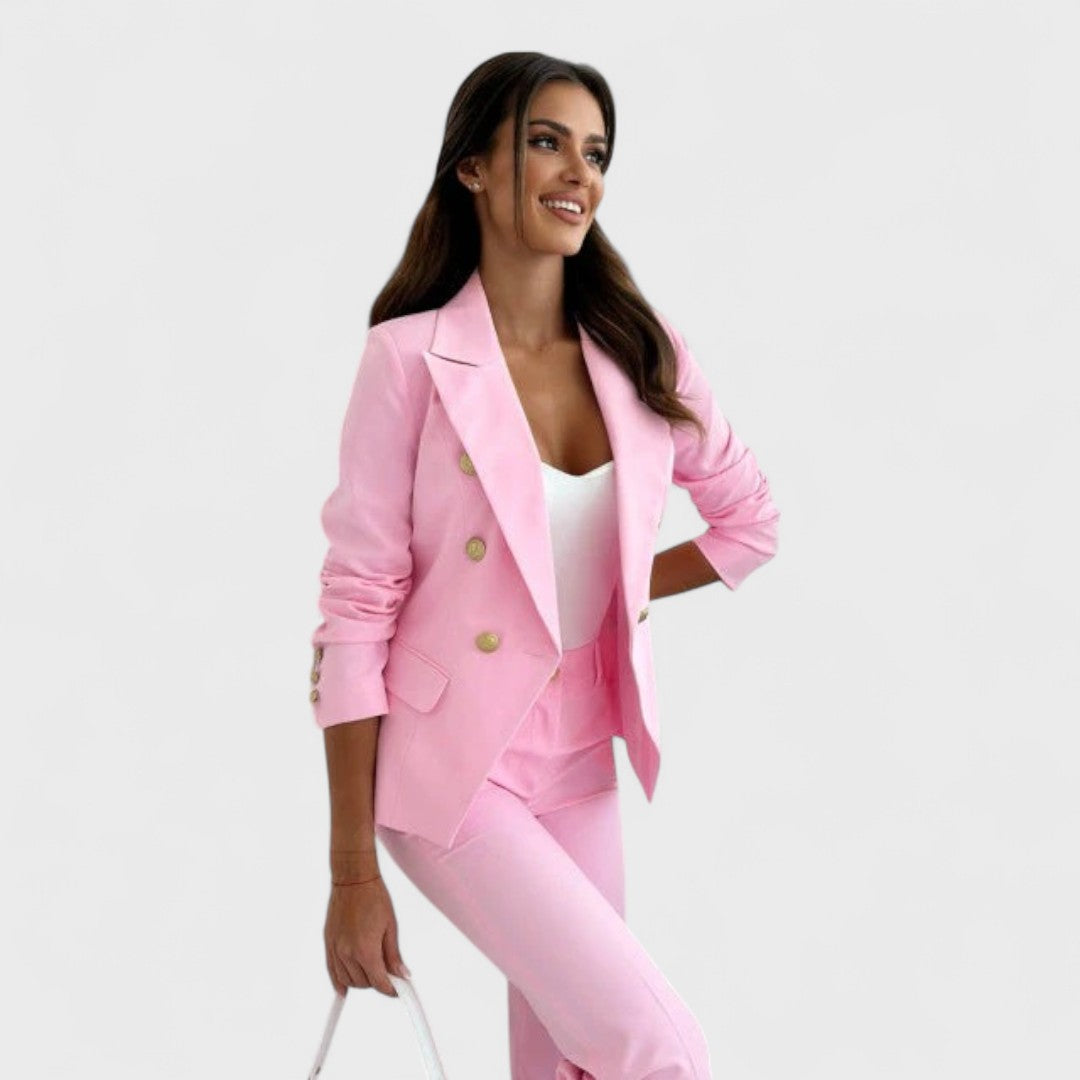 Odetta – Elegant Double-Breasted Suit