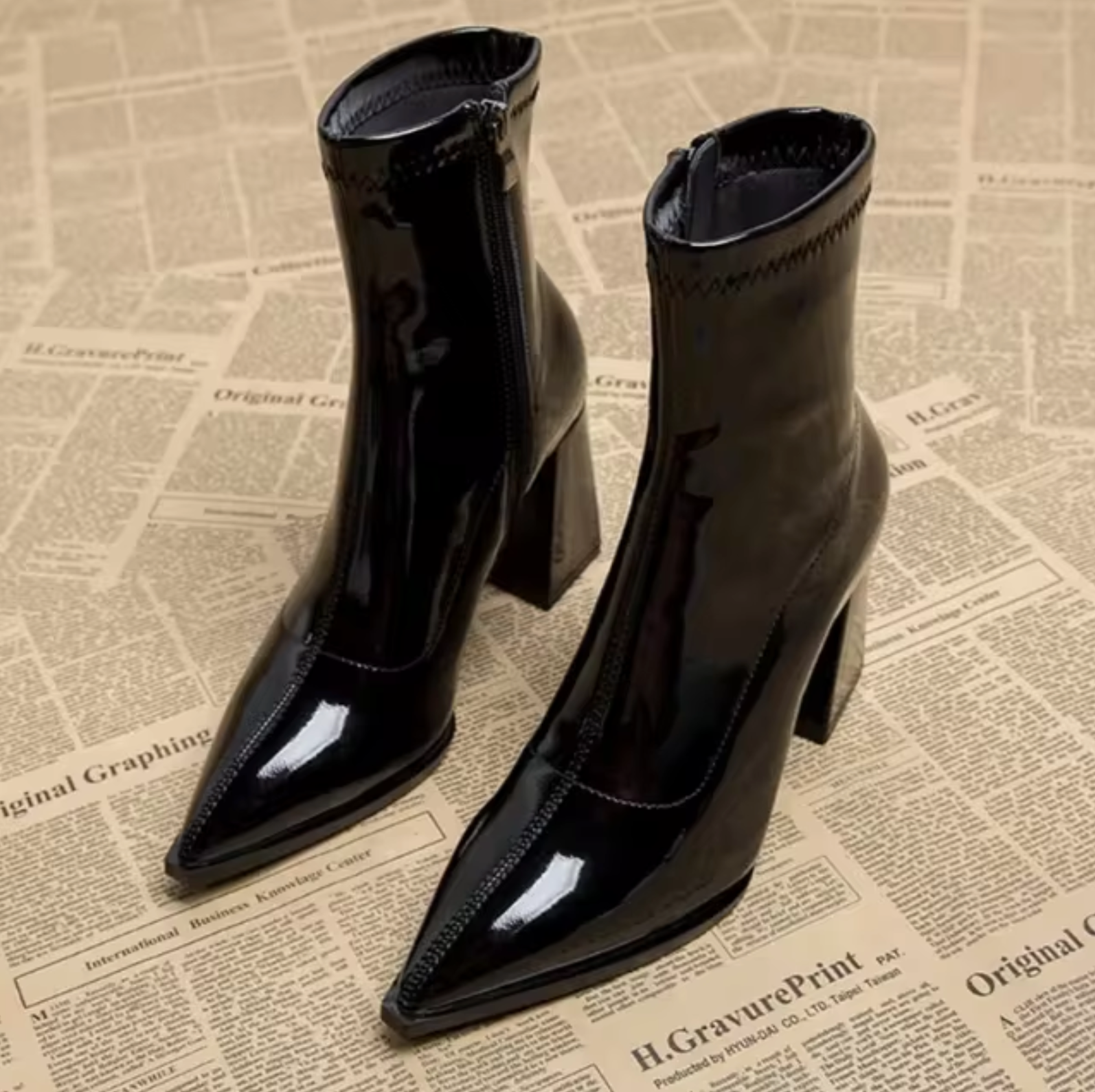 Amalia - Modern Black Elegant Women's Boots