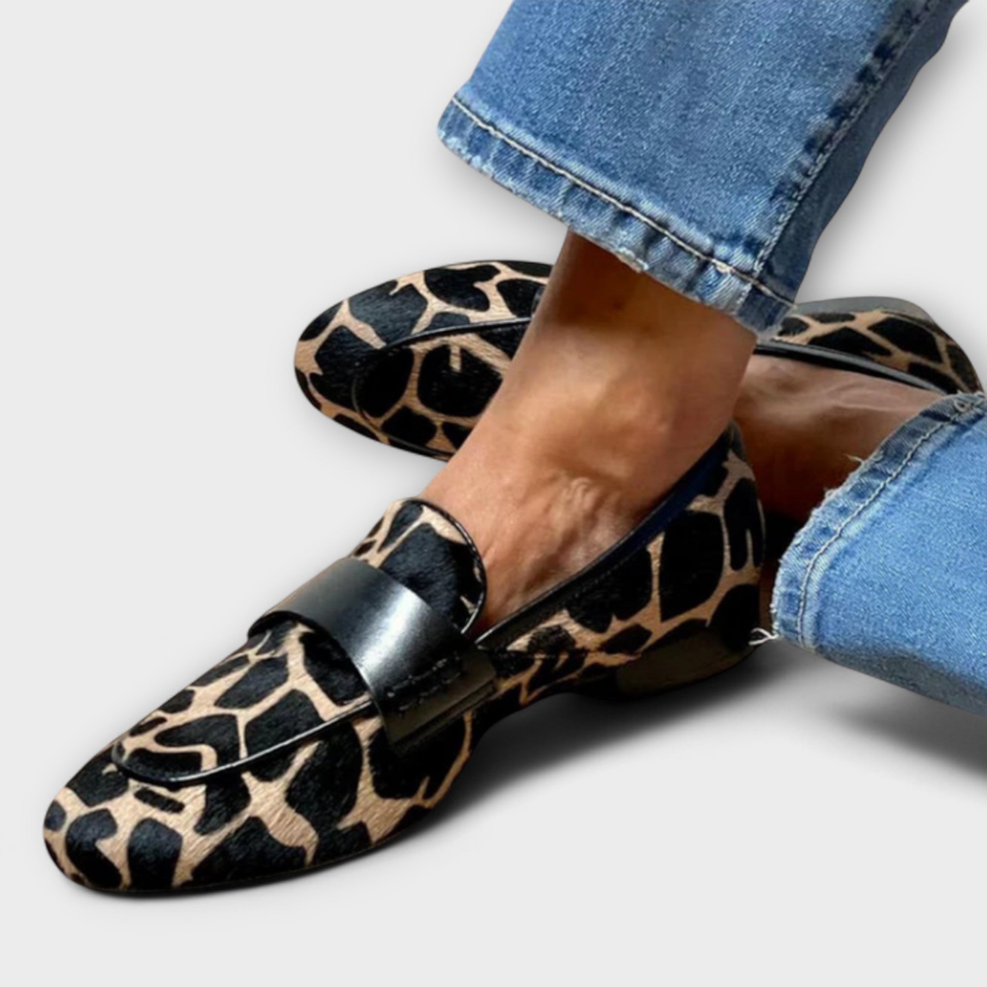 Victoria | Leopard Moccasin