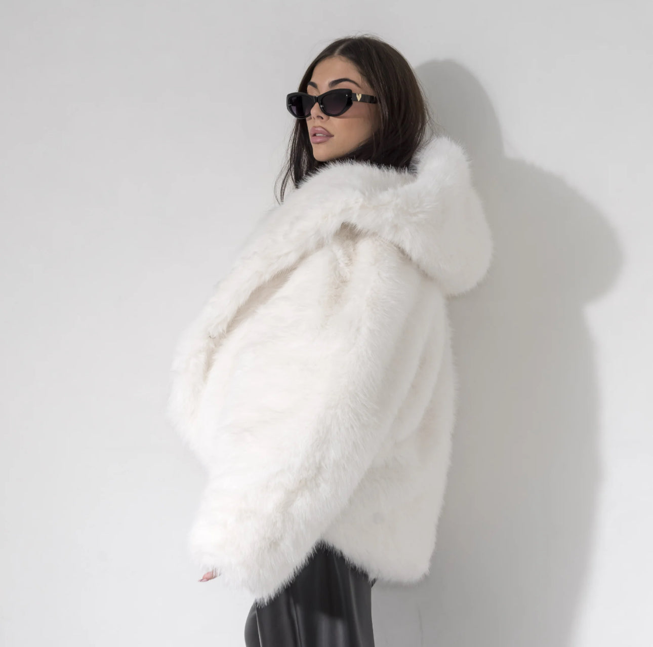 Verna – Luxurious Soft Fur Women's Hooded Coat