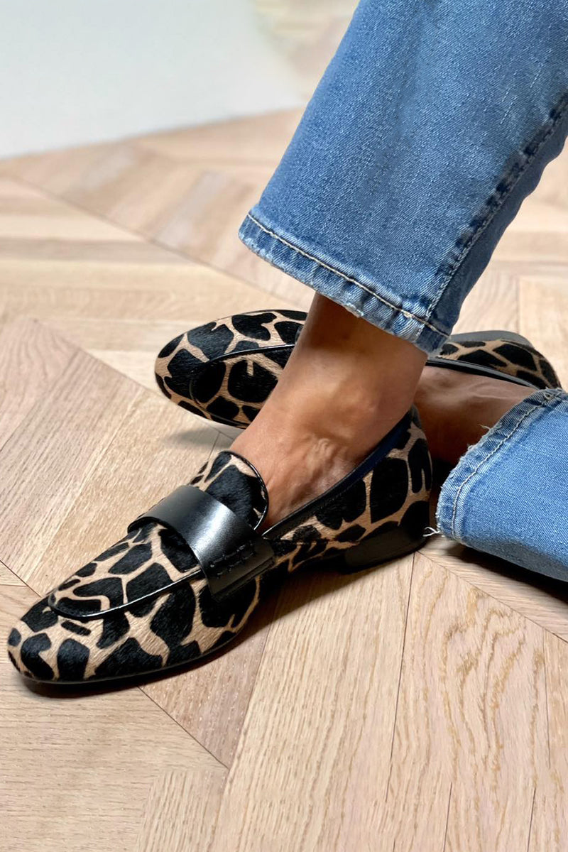 Raya™ | Loafers with Animal Print