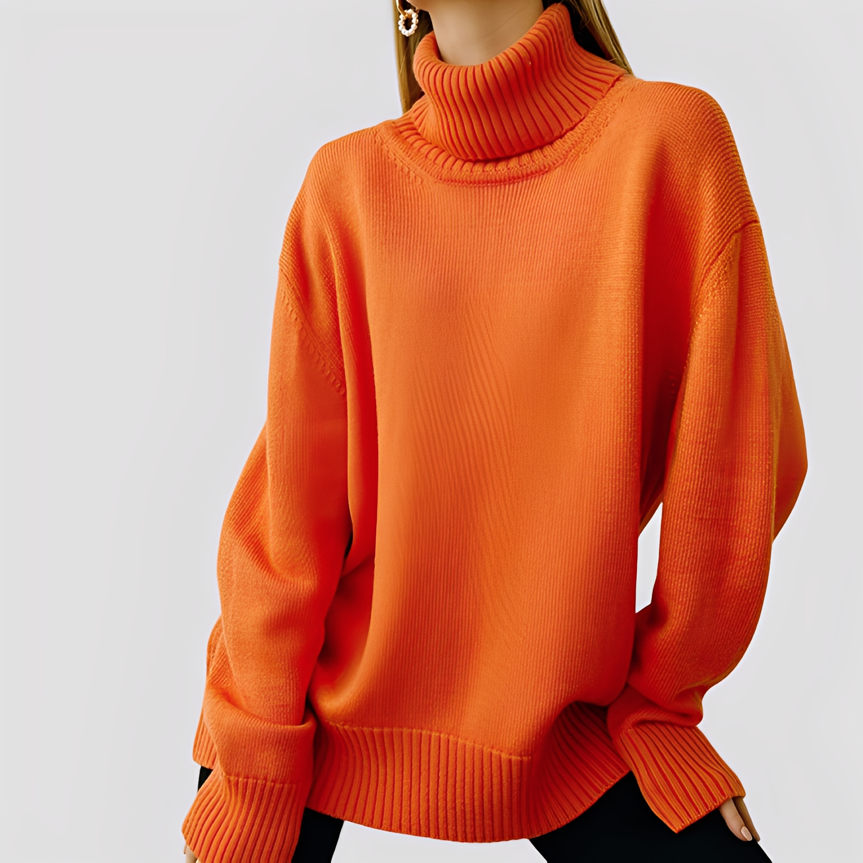 Luana – Oversized High-Neck Jumper with an Essential Look