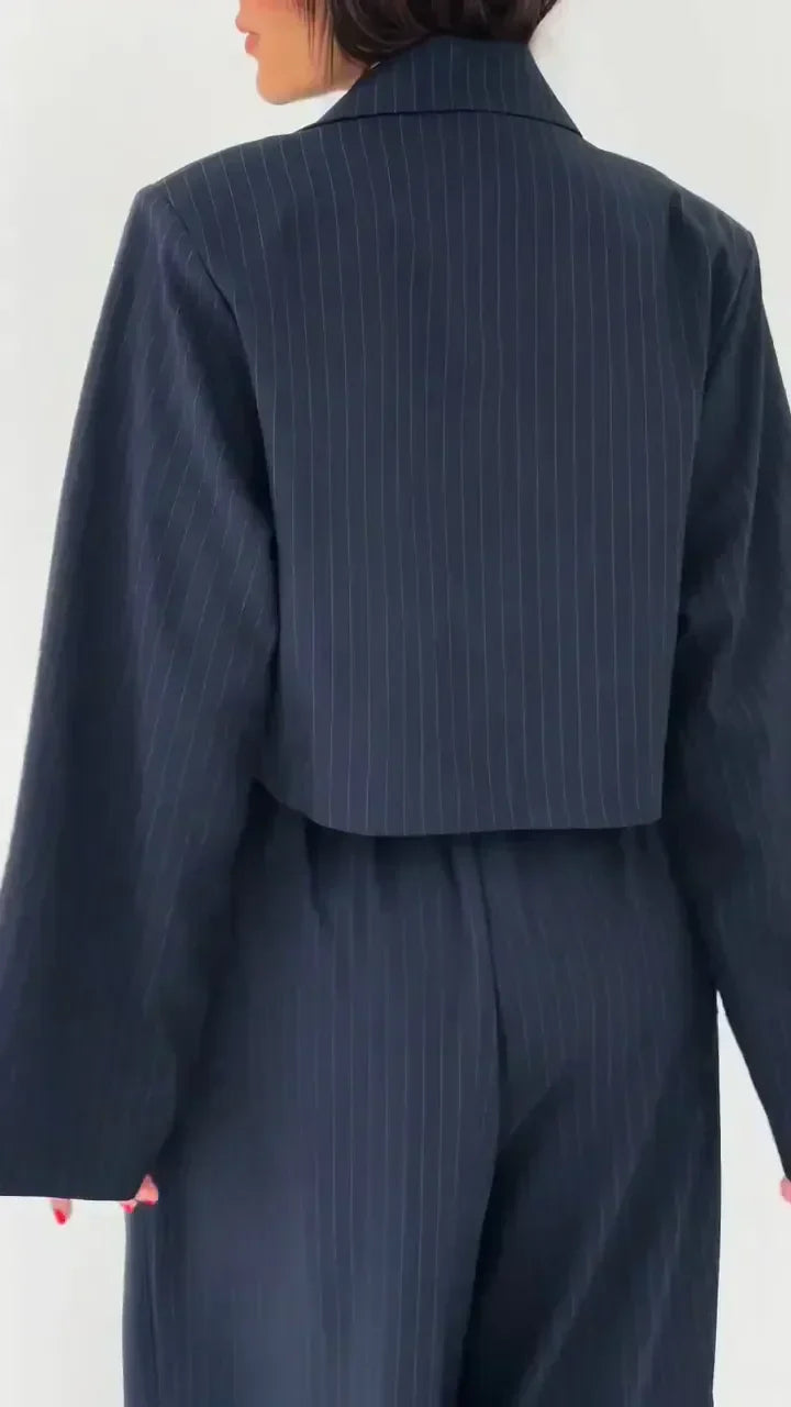 Arcelia – Elegant Versatile Modern Women's Set