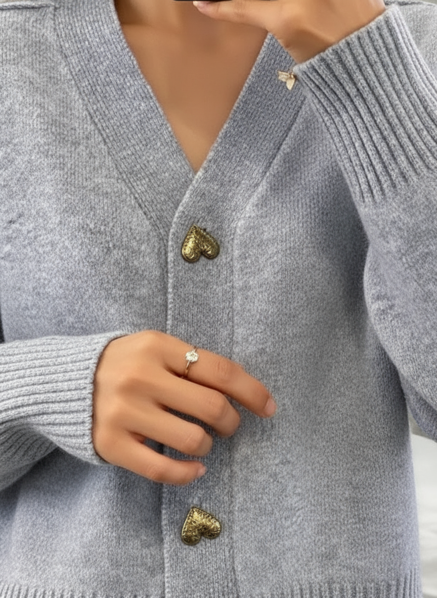 Luna – Chic Cardigan with Gold Heart Buttons