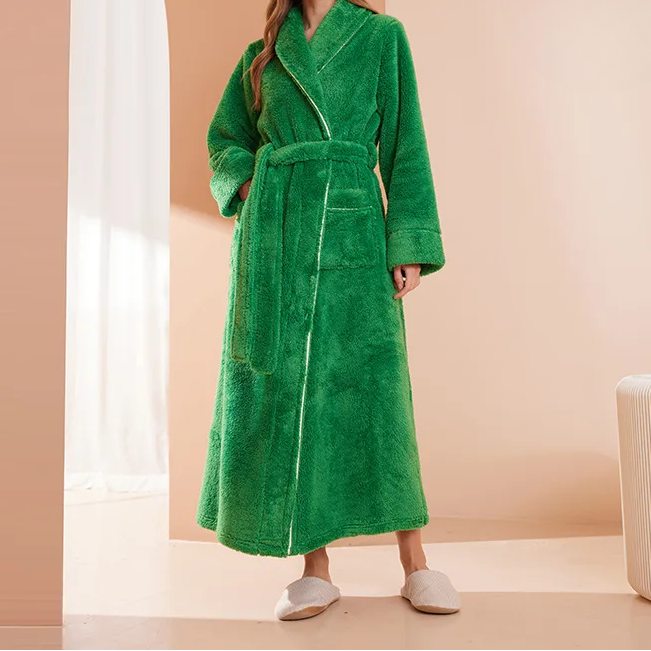 Women's Soft Flannel Bathrobe With Tie Belt – A Warm Bathrobe For Winter, Relaxation, And Cozy Days At Home