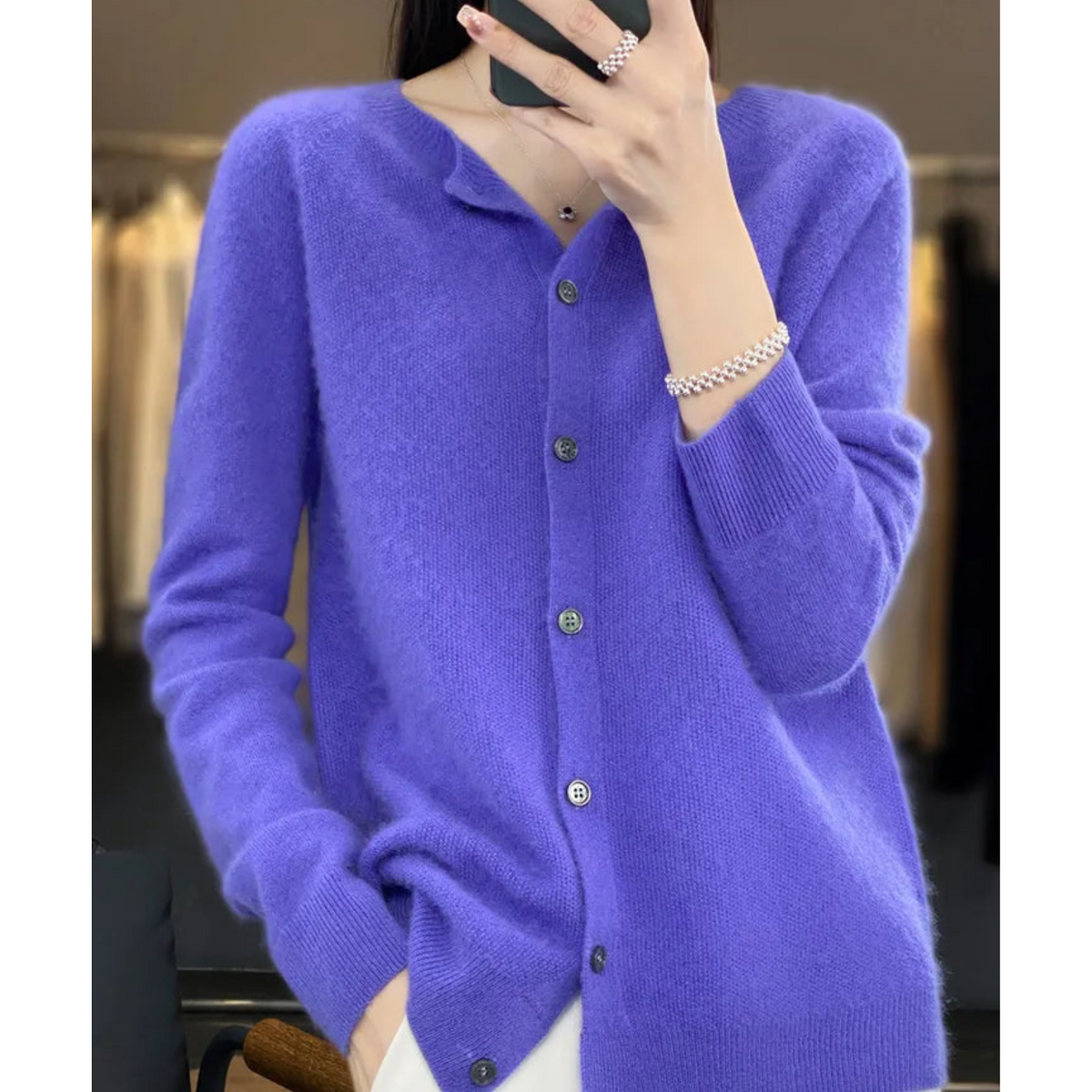 Women's Merino Wool and Cashmere Cardigan - Elegant O-Neck Winter Knit Layering Cardigan