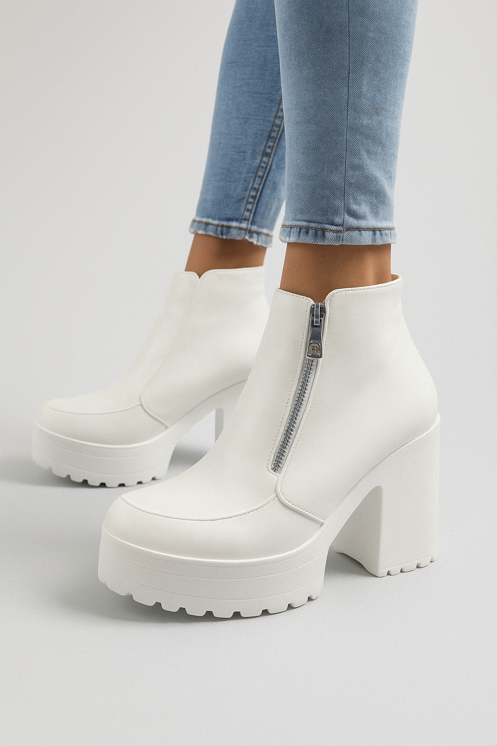Ilaria - Women's Platform Ankle Boots with Chunky Sole and Front Zip