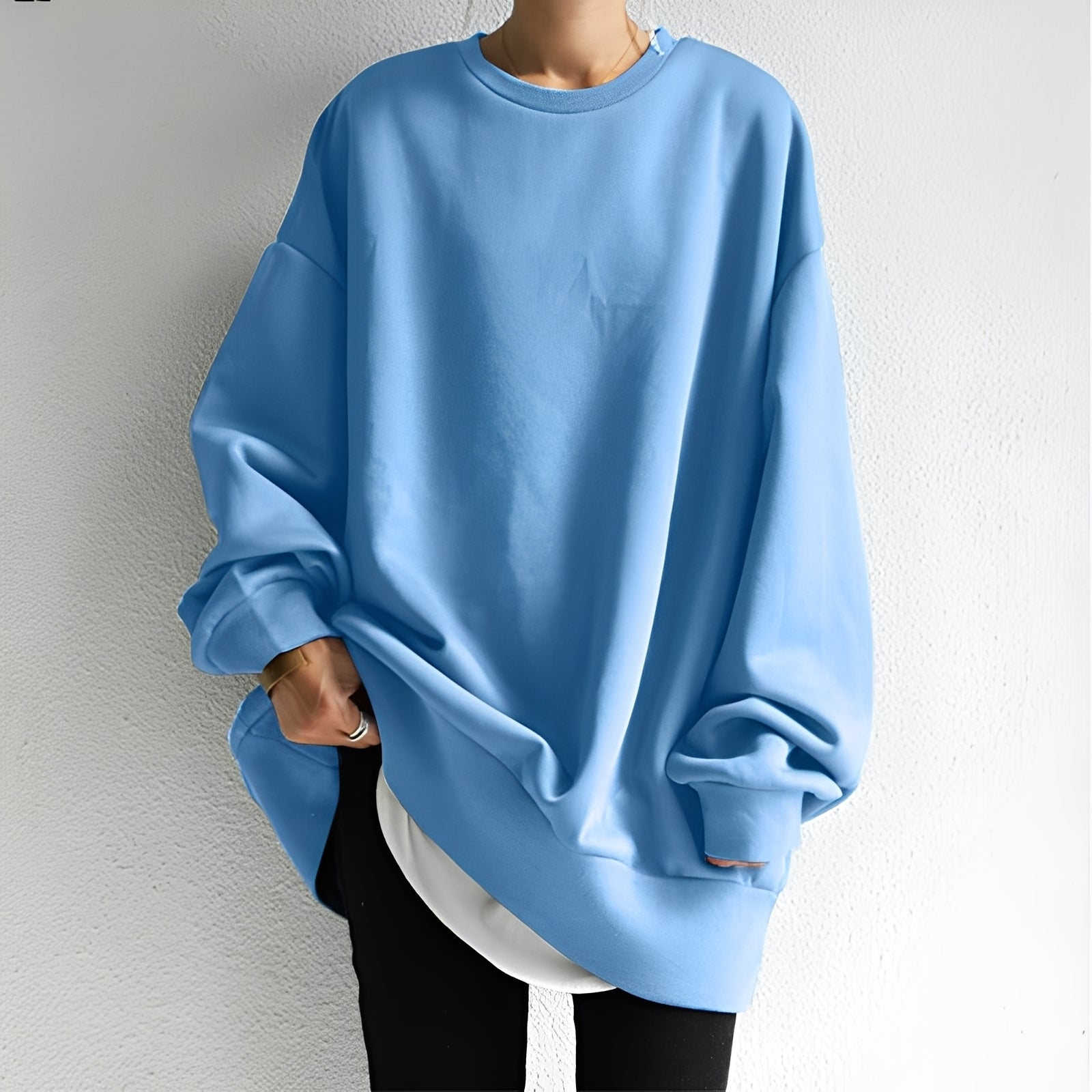 Lorena – Soft Pullover with Dropped Shoulders for a Casual Look