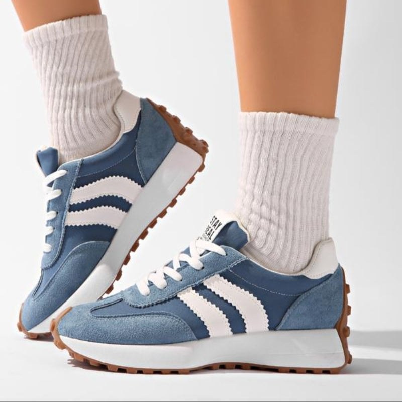 Women's Suede Platform Sneakers - Retro-inspired Running Trainers For Stylish Everyday Wear