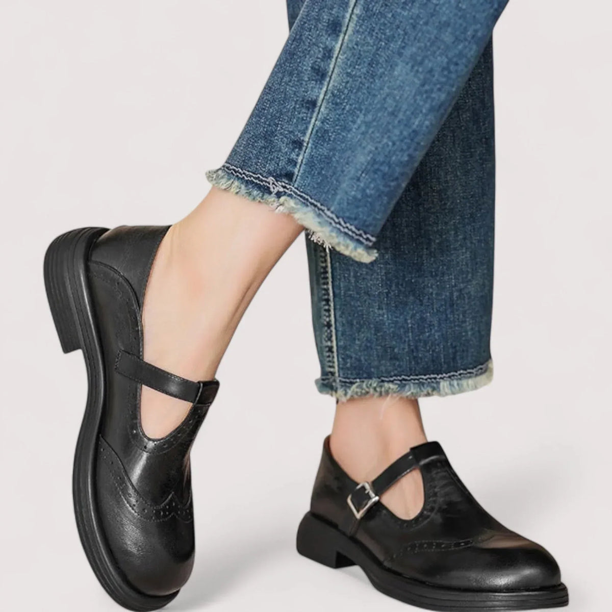 Women's T-bar Brogue Shoes With Buckle And Round Toe – Flat Shoes For The Office, Everyday Wear, And Smart-casual Style
