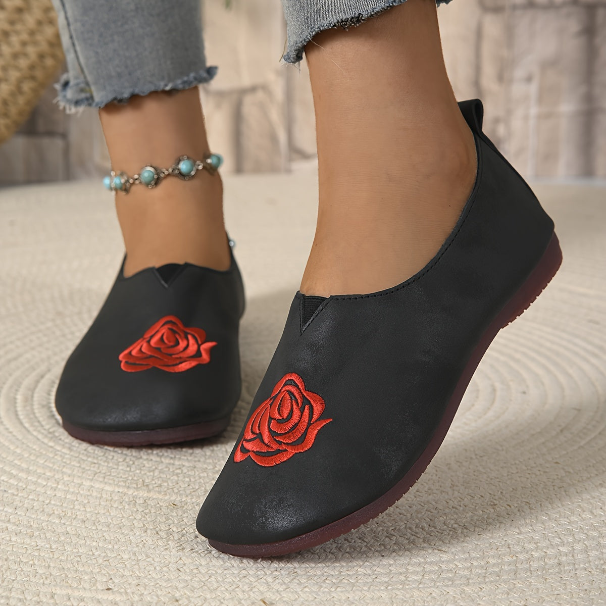 Kelly | Floral Embroidered Comfort Loafers
