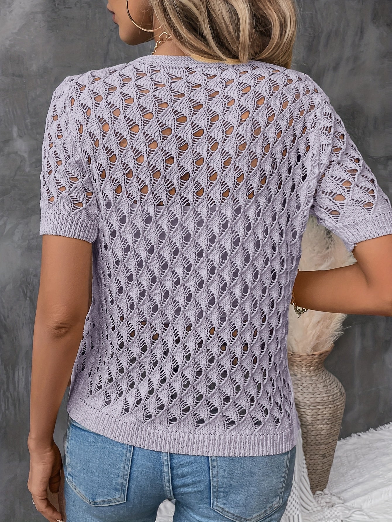 Amy™ Elegant Lace T-shirt with V-neck and Short Sleeves