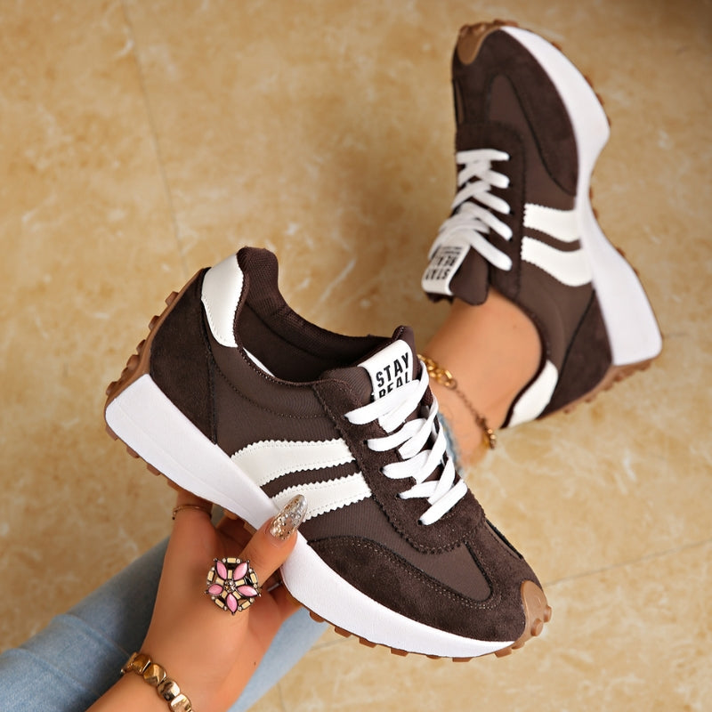 Women's Suede Platform Sneakers - Retro-inspired Running Trainers For Stylish Everyday Wear