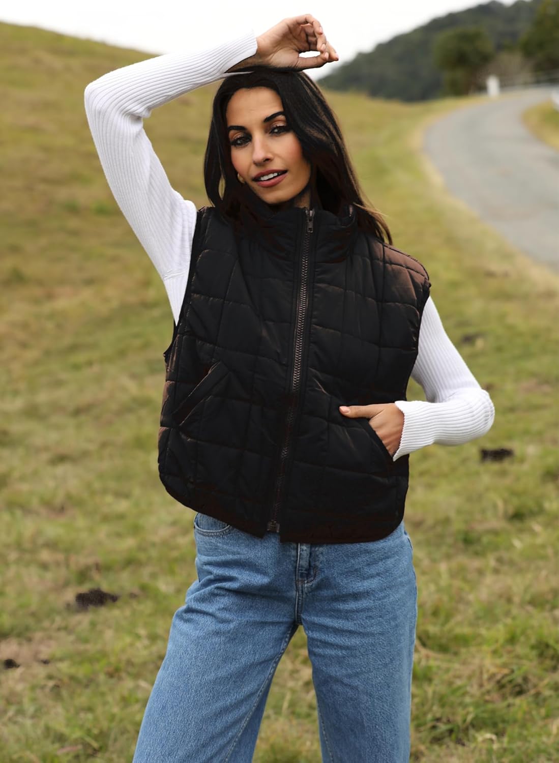 Pulentia – Women's Padded Gilet with Elegant Zip