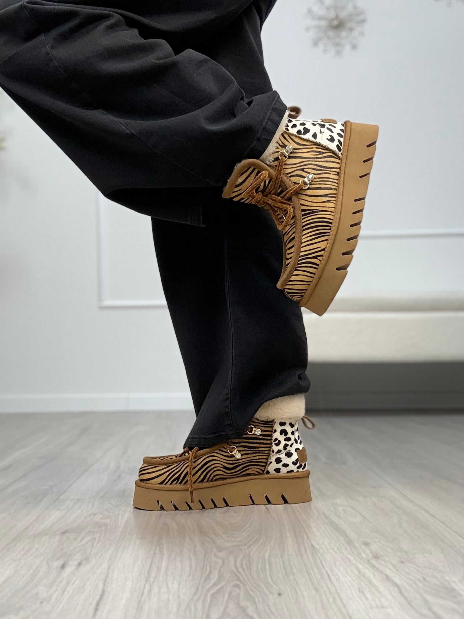 Gioia - Women's Animal Print Ankle Boots Divine Follie