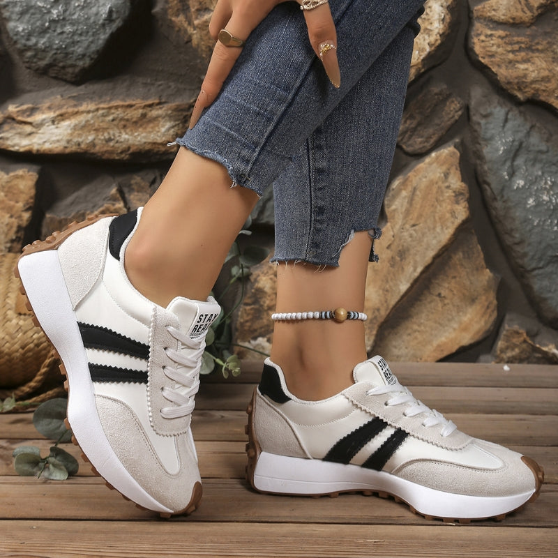 Women's Suede Platform Sneakers - Retro-inspired Running Trainers For Stylish Everyday Wear