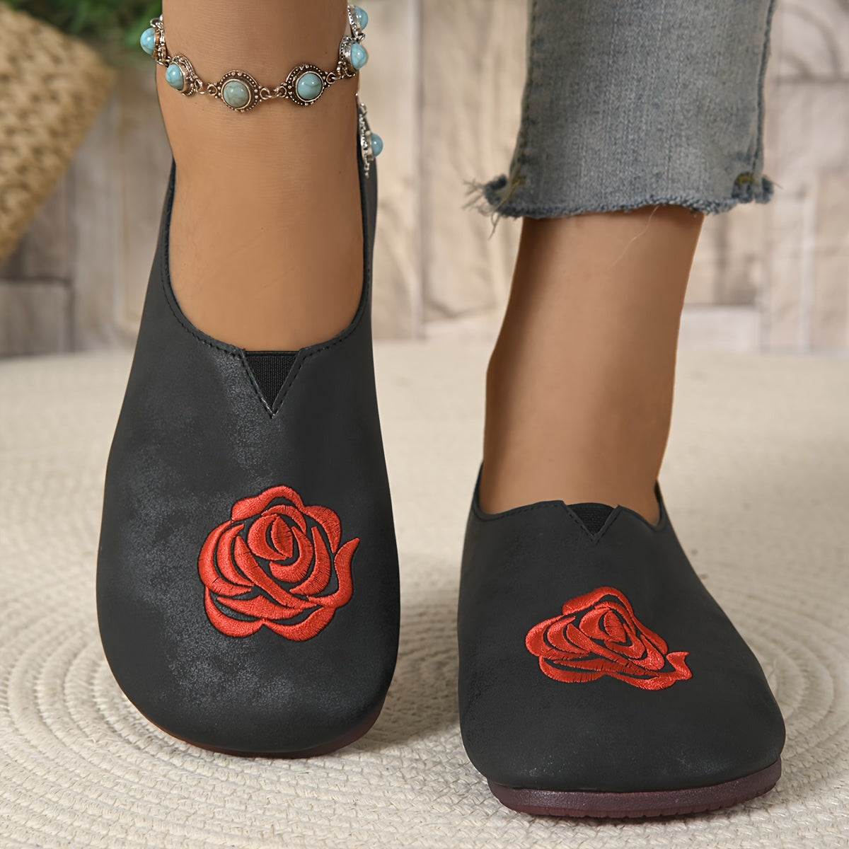 Kelly | Floral Embroidered Comfort Loafers