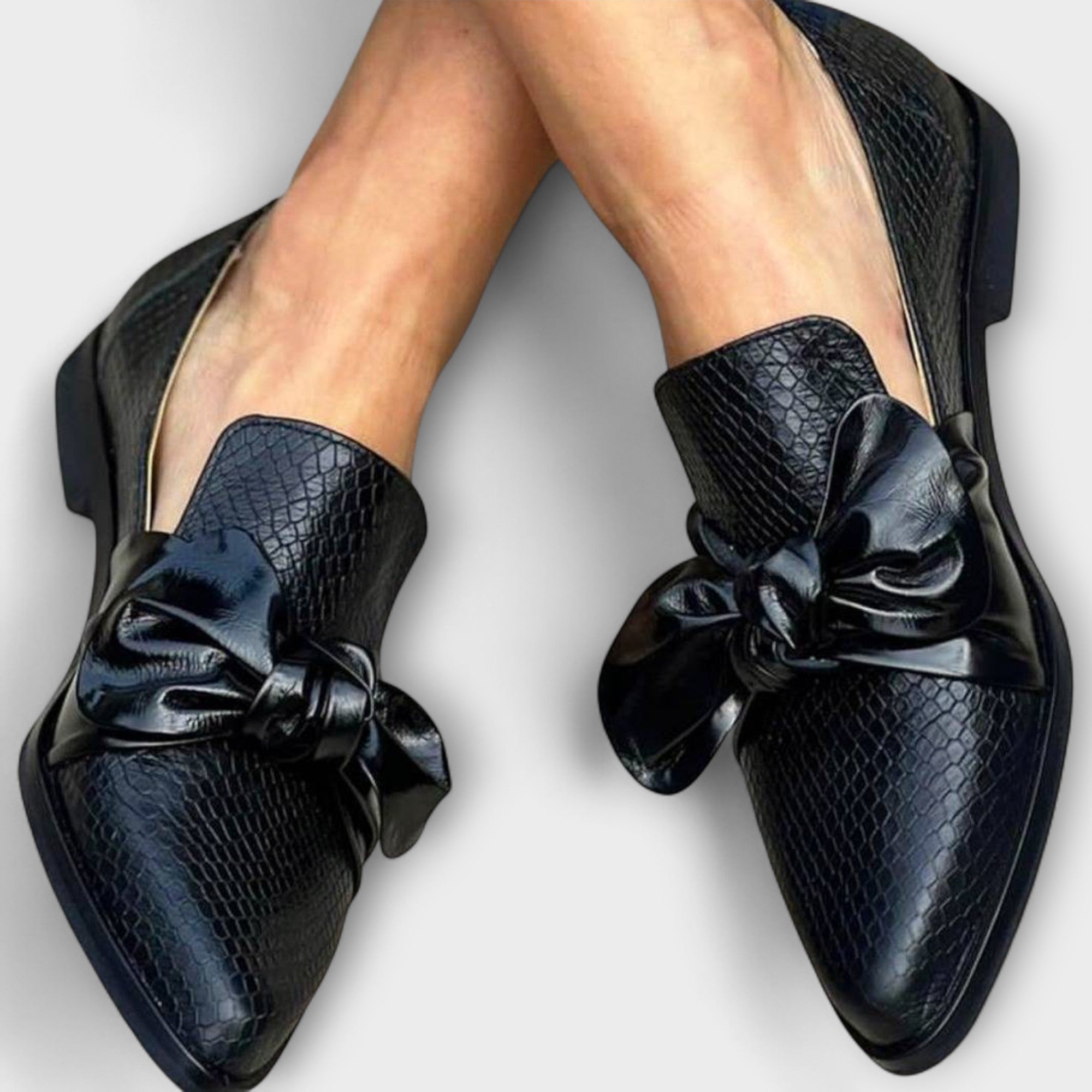 Seraphina | Moccasin with Bow Detail