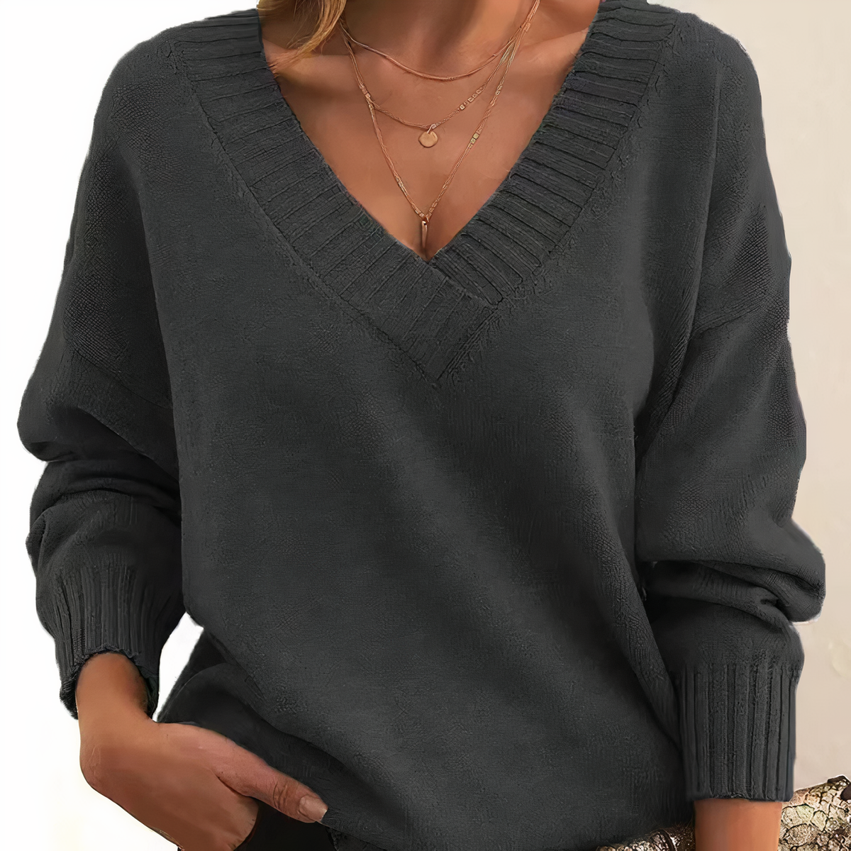 Women's Cashmere V-neck Sweater With A Relaxed Fit And Balloon Sleeves – Soft Knitwear For Fall, Winter, Everyday Wear, And Elegant Style