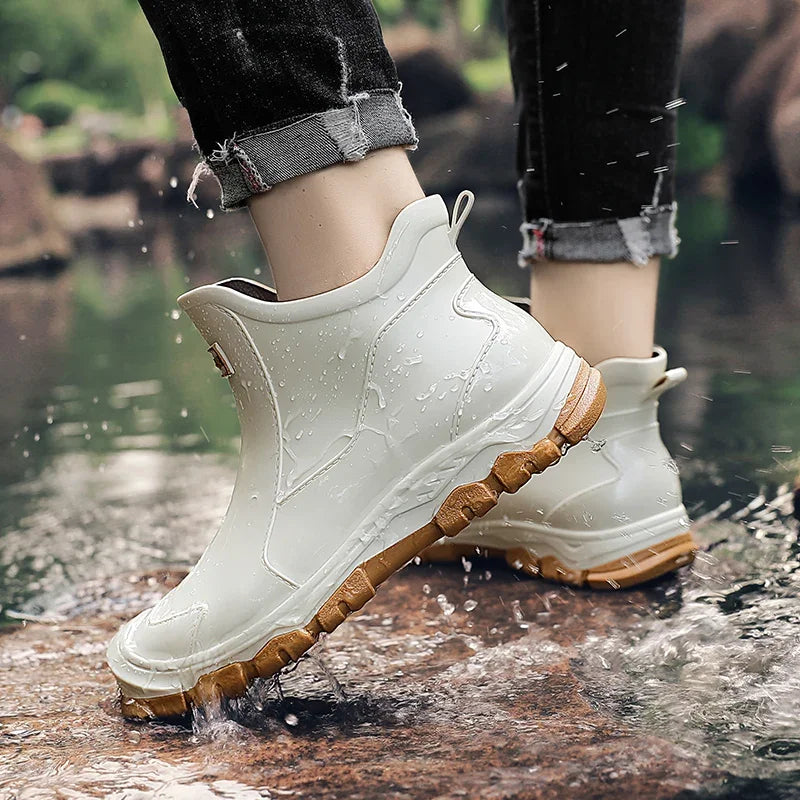 Men's Waterproof Ankle Rain Boots with Non-Slip Soles – Practical Shoes for Commuting, Rainy Weather, and Outdoor Use