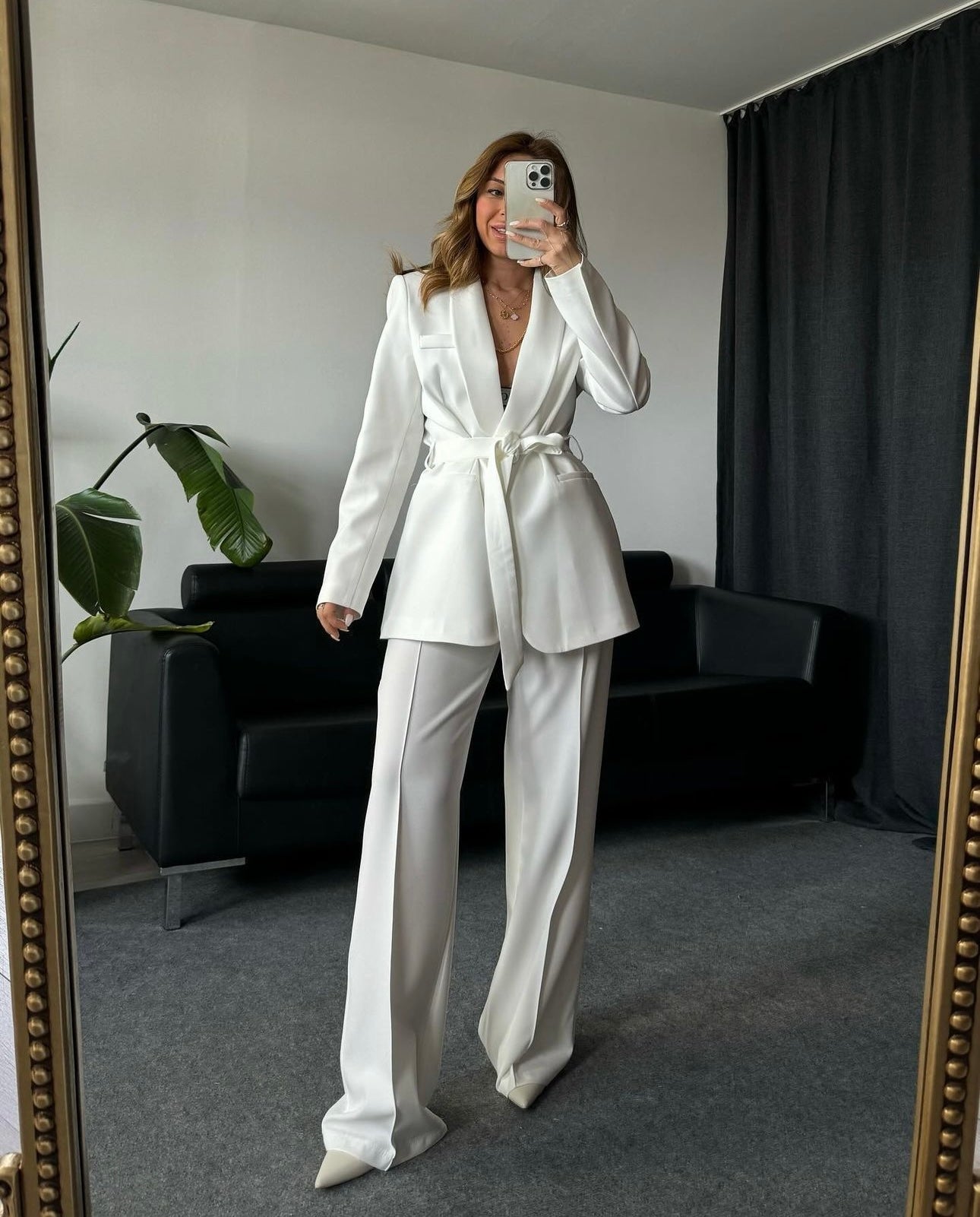Aurora - Elegant Tailored Suit in Brushed Cotton