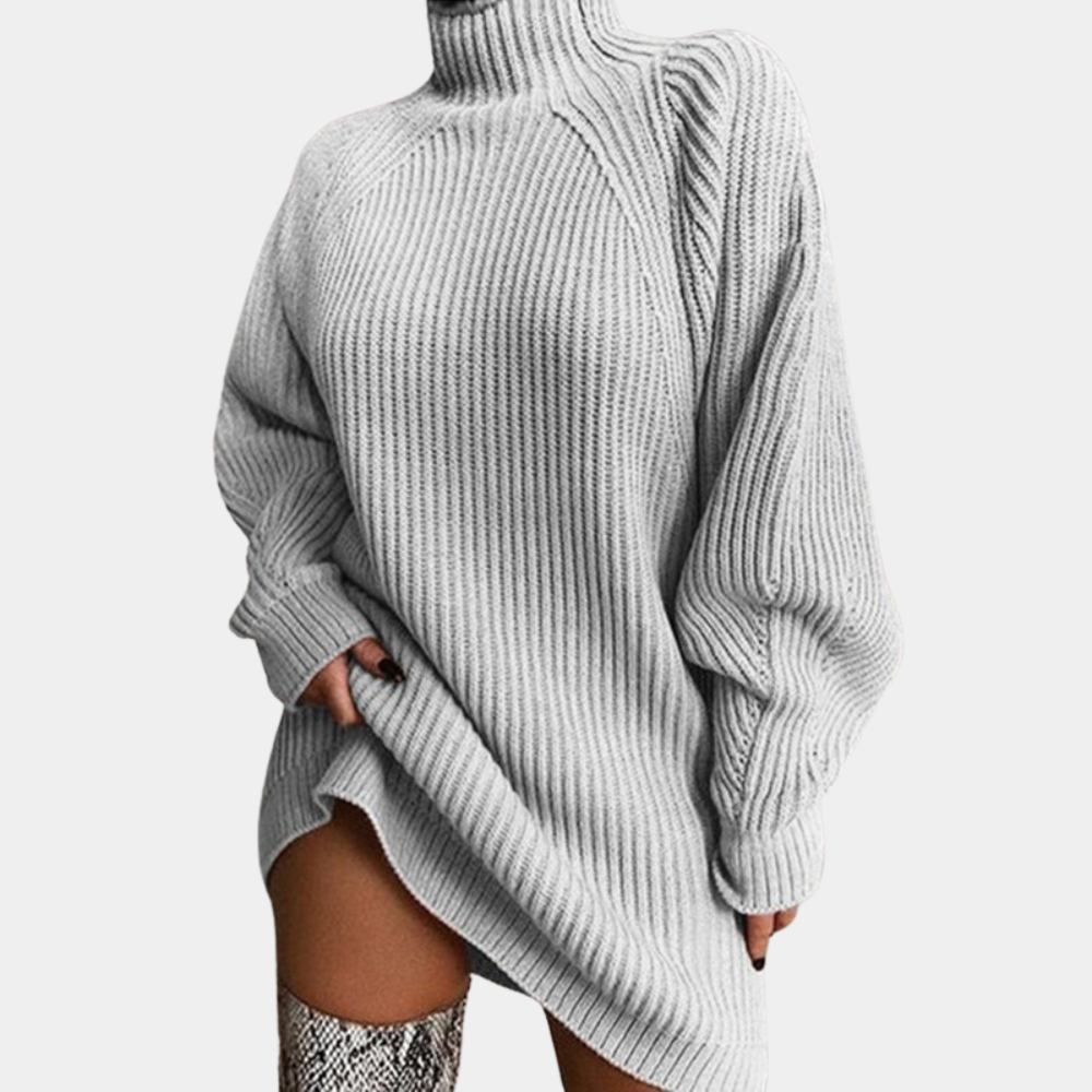 Nivia – Oversized Turtleneck Sweater, Warm and Chic