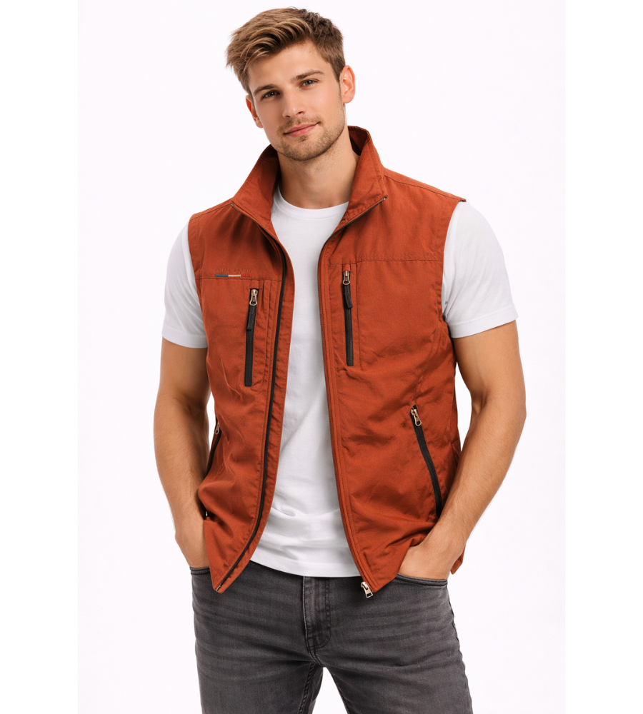 Men's Zip-up Bodywarmer With A Stand-up Collar – A Practical Vest For Fall, Everyday Wear, Leisure, And Outdoor Activities