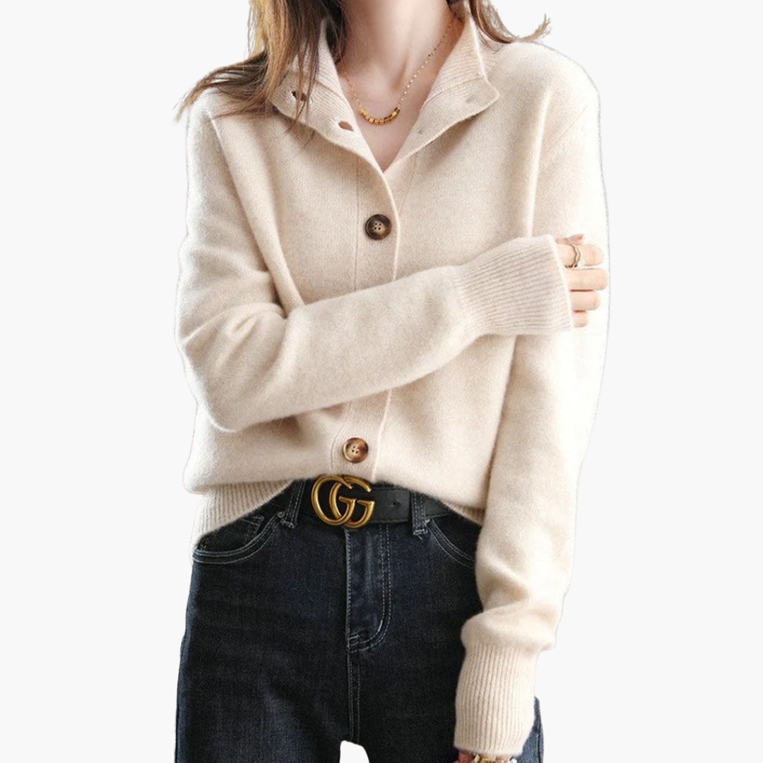 Hilda - Soft Women's Cardigan with Elegant Buttons